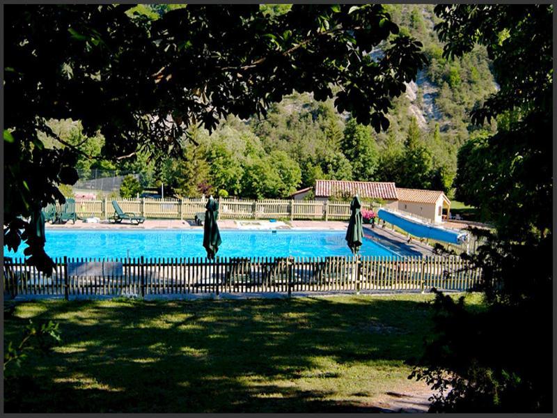 Logis Hotel Le Ceans Orpierre Luaran gambar