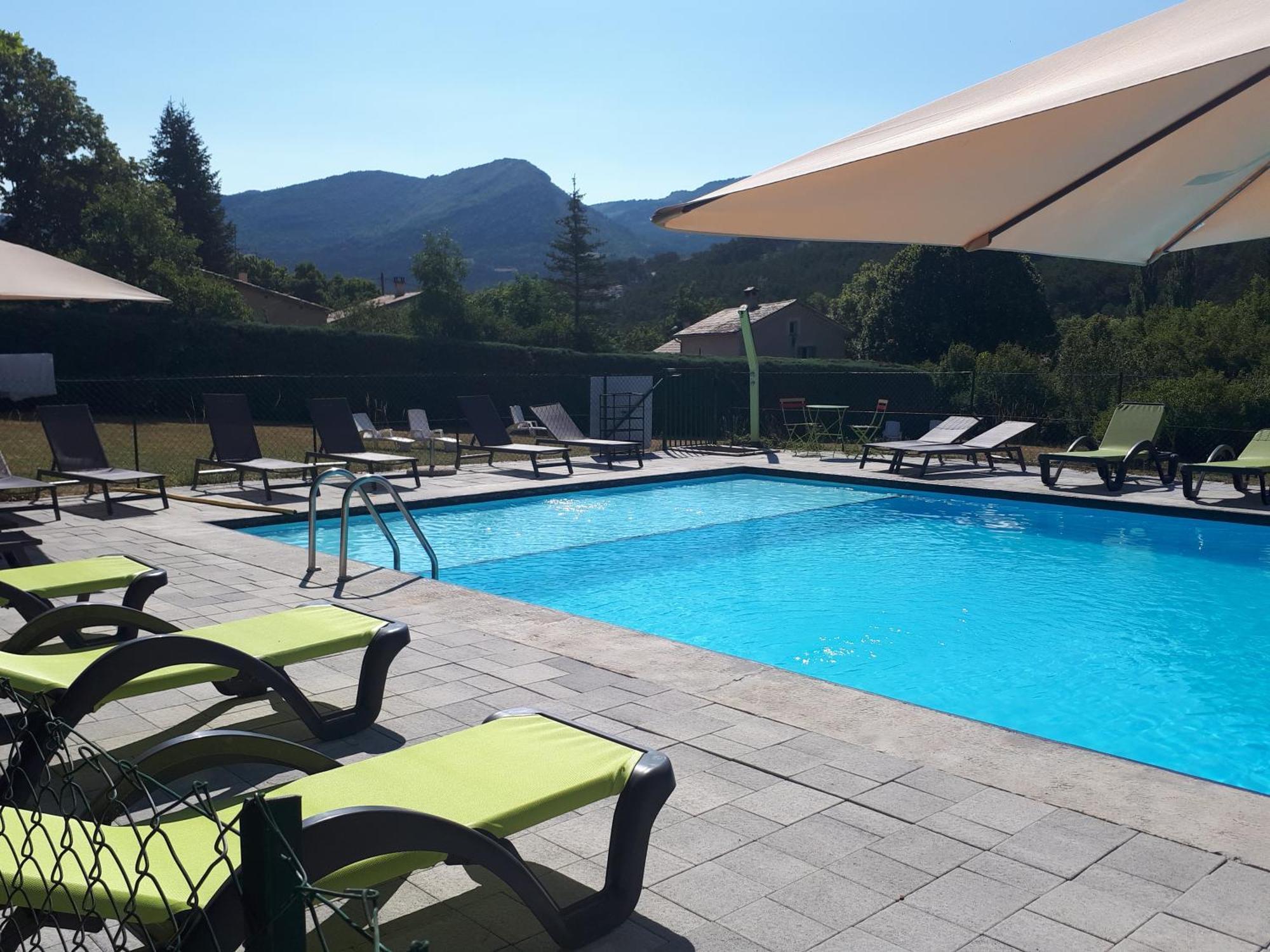 Logis Hotel Le Ceans Orpierre Luaran gambar